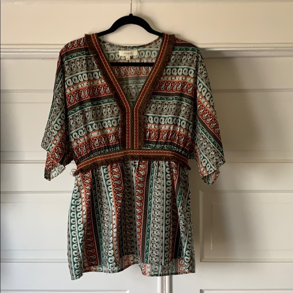 patterned loose fitting top - size L